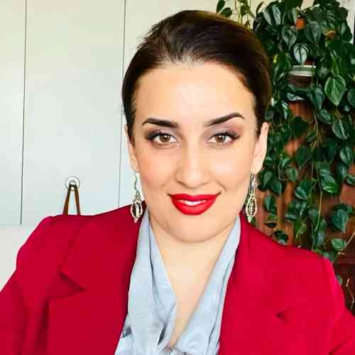 Farahnaz Forotan